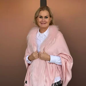 Møller Sjal m/pels – Light Pink