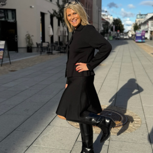 Sala Skirt – Black