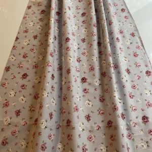 Kulørt Forkle Hardanger – Sofie Rose